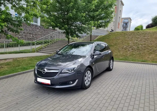 opel Opel Insignia cena 32900 przebieg: 219000, rok produkcji 2016 z Gdańsk